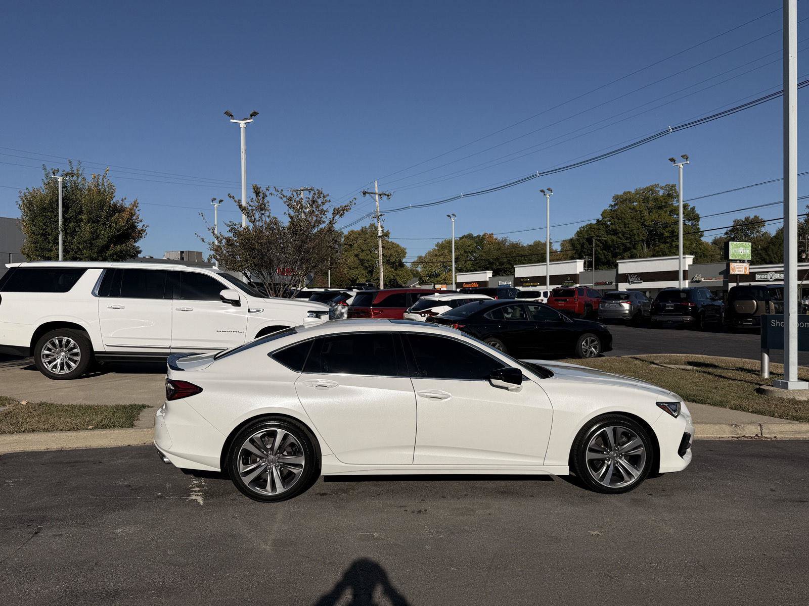 Used 2021 Acura TLX w/ Advance Package FWD image 2