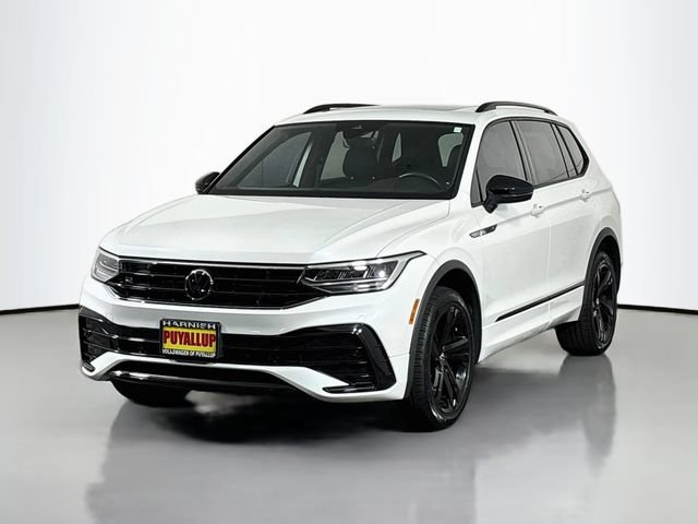 Certified 2023 Volkswagen Tiguan SE R-Line AWD/4WD image 3