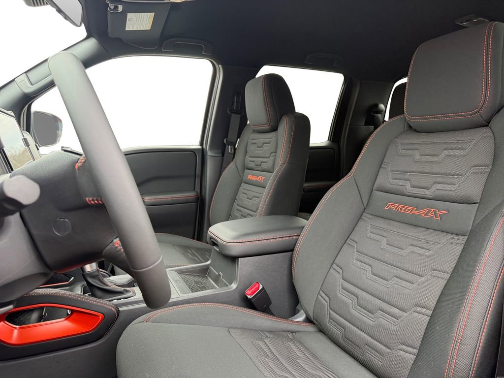 New 2026 Nissan Frontier PRO-4X w/ Pro-4x Convenience Package image 9