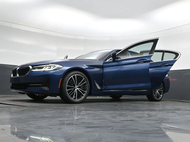 Used 2023 BMW 530i w/ Premium Package RWD image 43