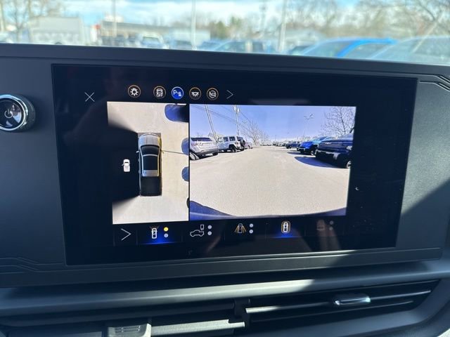 Used 2024 Chevrolet Silverado EV W/T image 24