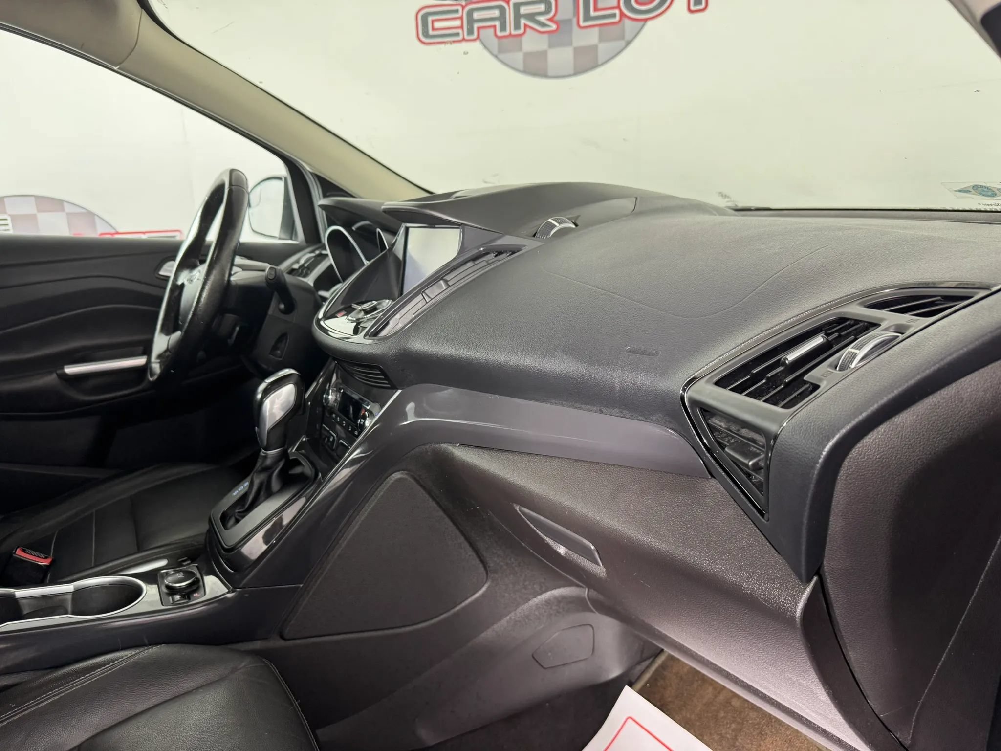 Used 2014 Ford Escape Titanium FWD image 12