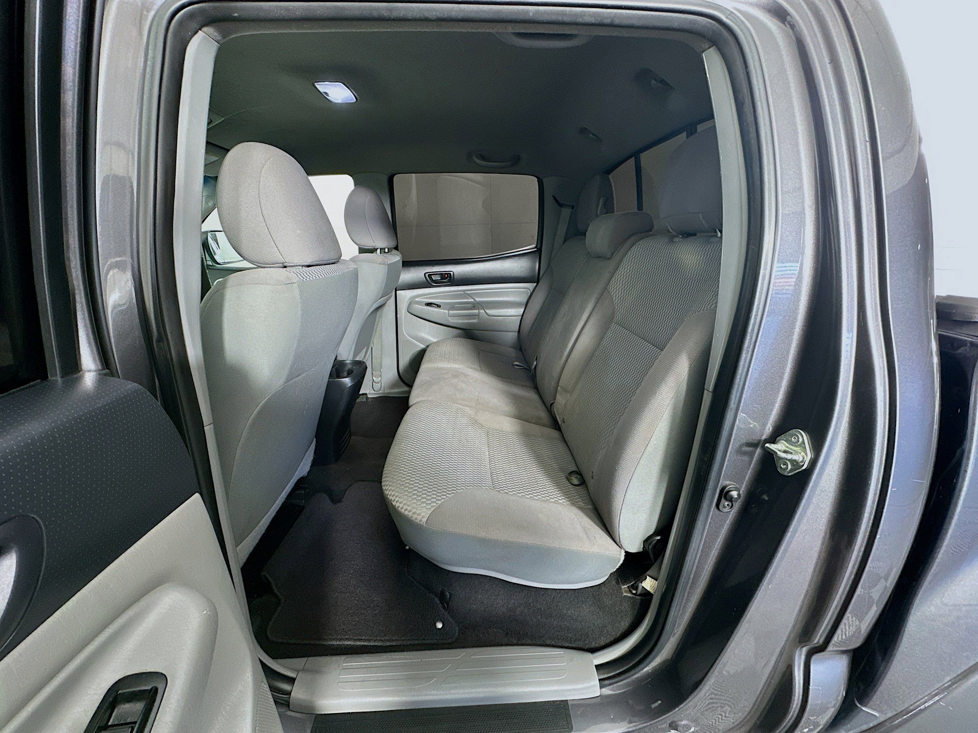 Used 2014 Toyota Tacoma PreRunner image 25