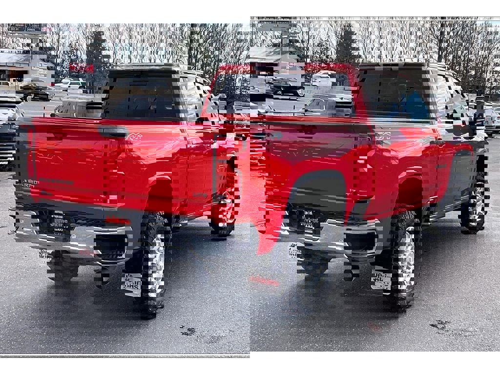 Used 2024 Chevrolet Silverado 3500 LTZ w/ LTZ Premium Package image 15