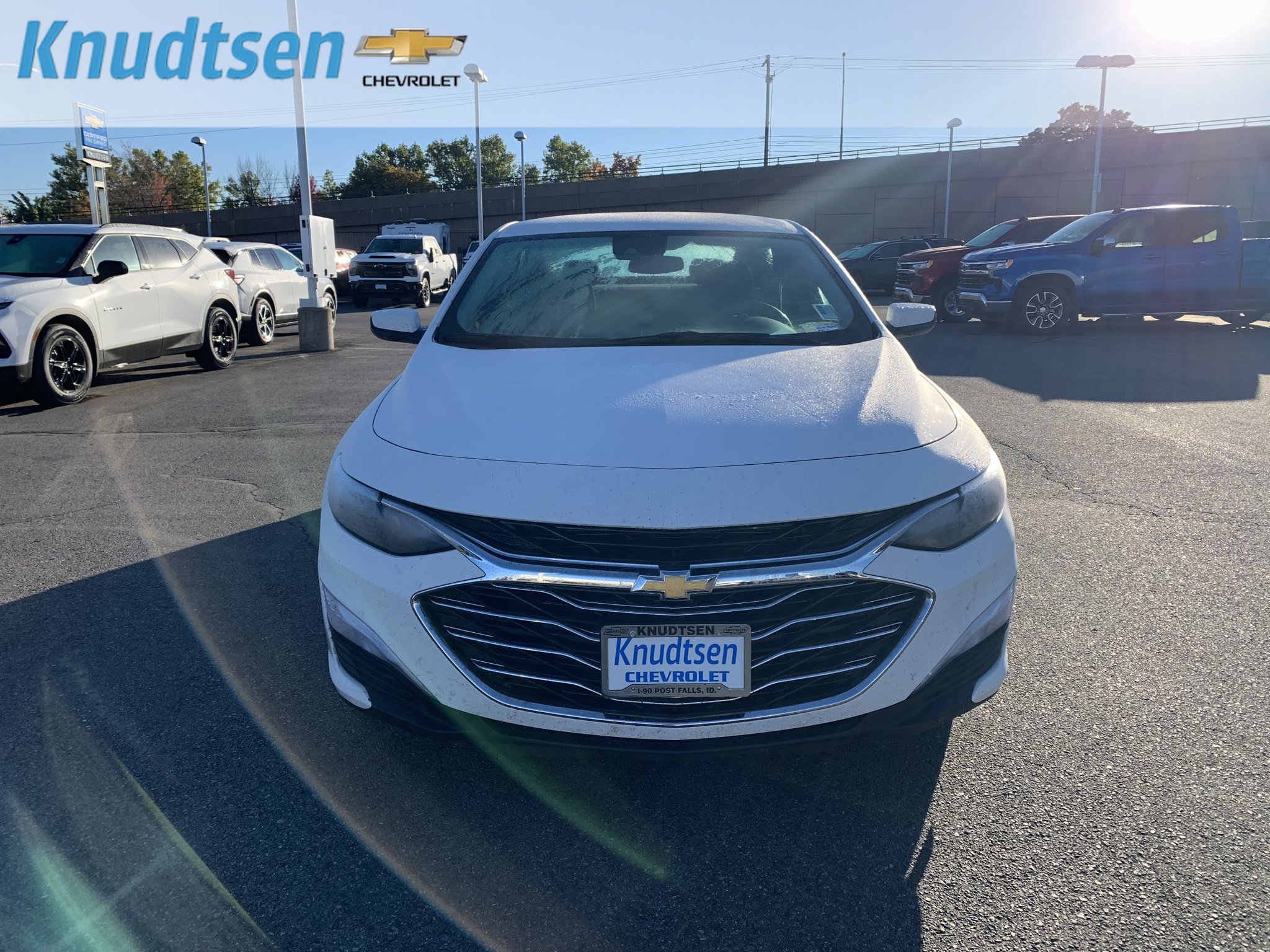 Used 2023 Chevrolet Malibu LS w/ Driver Confidence Package FWD image 2