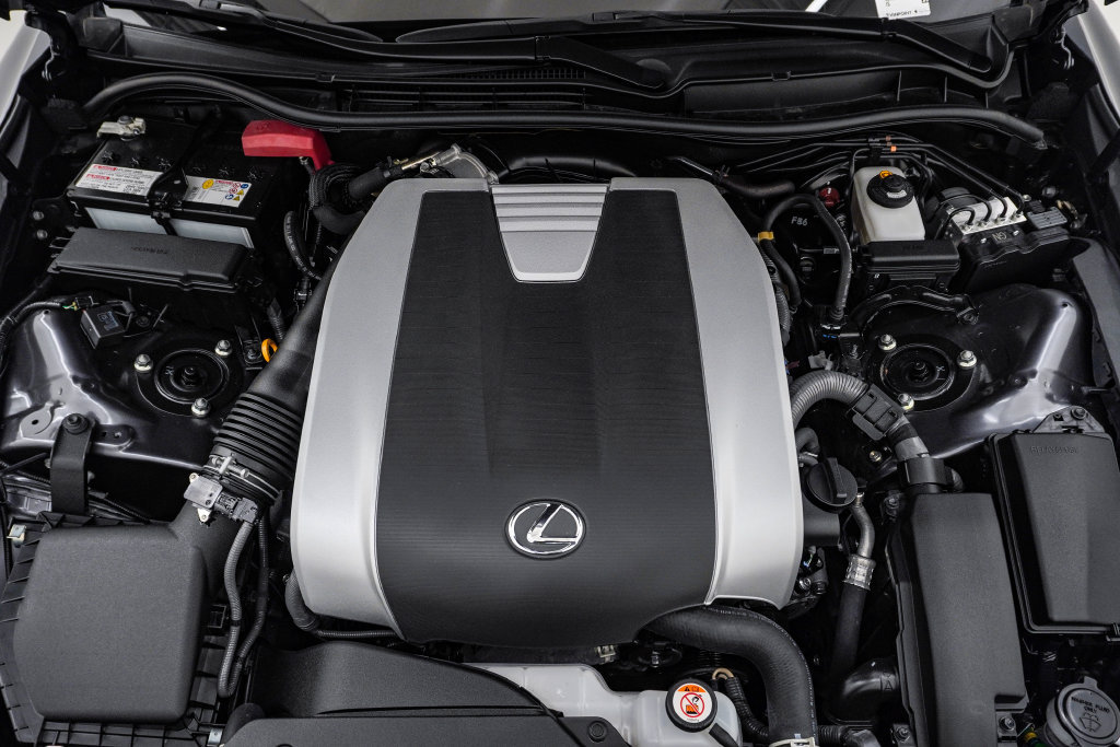 Used 2025 Lexus IS 350 F Sport w/ Accessory Package 2 RWD image 29