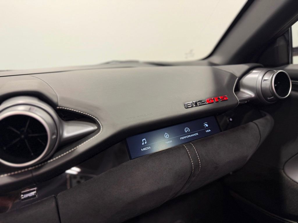 Used 2023 Ferrari 812 GTS RWD image 20