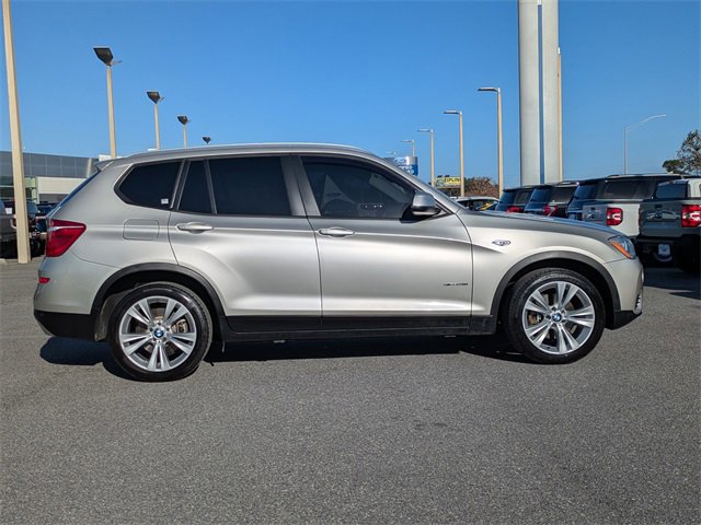 Used 2016 BMW X3 xDrive28i image 3