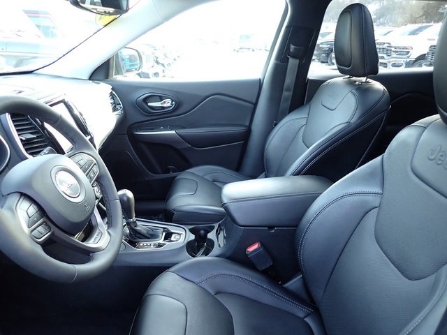 Certified 2022 Jeep Cherokee Limited w/ Mopar Interior Package image 13