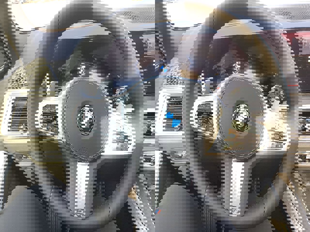 New 2026 BMW X5 sDrive40i w/ M Sport Package image 21