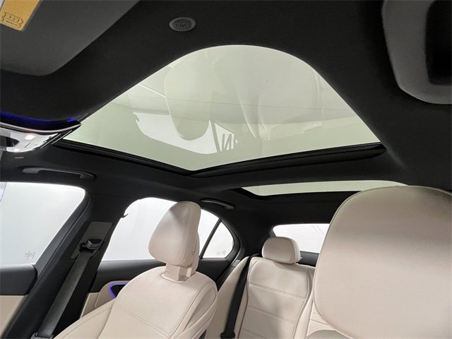 Used 2025 Mercedes-Benz C 300 4MATIC Sedan image 26