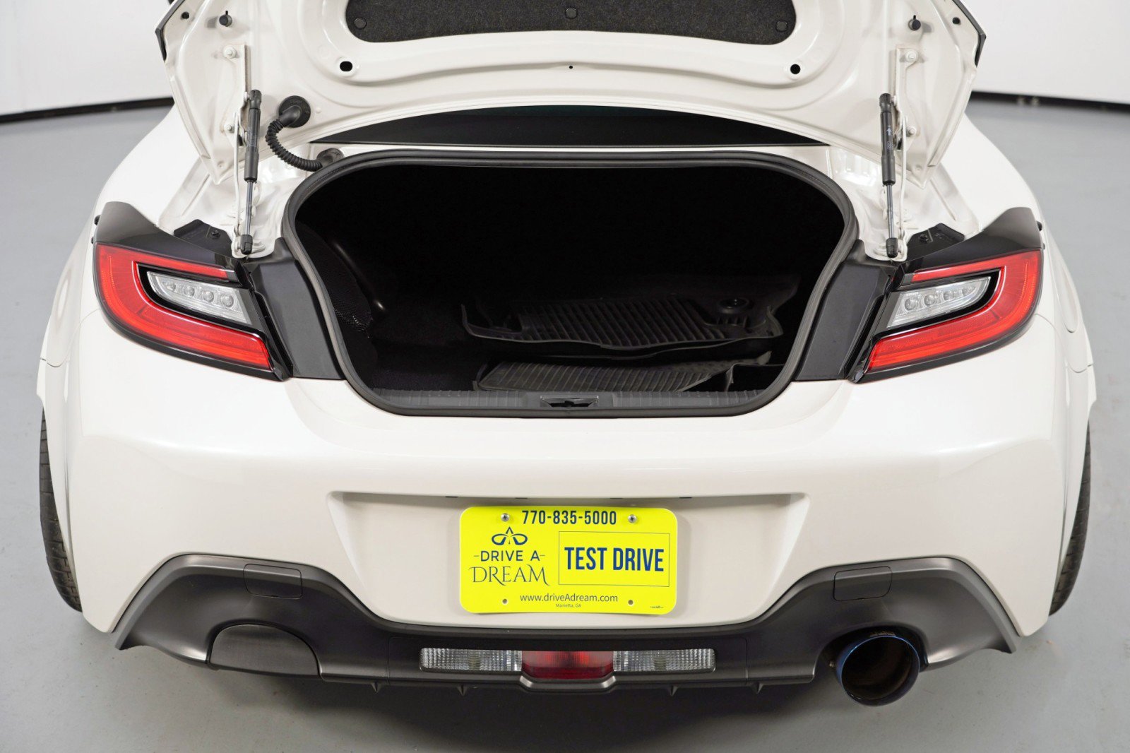 Used 2024 Toyota GR86 Premium image 15