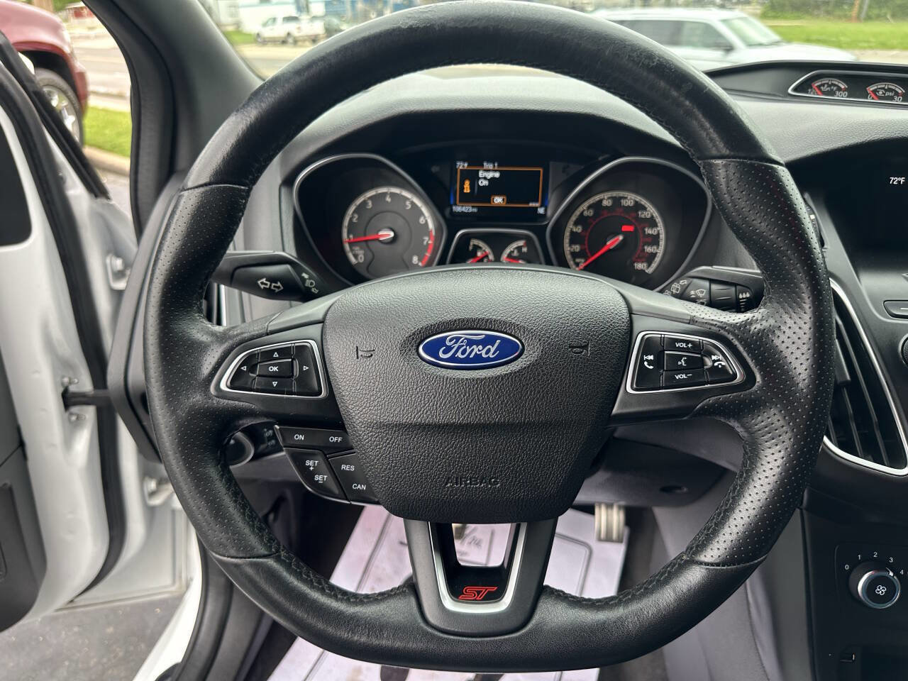 Used 2016 Ford Focus ST image 18