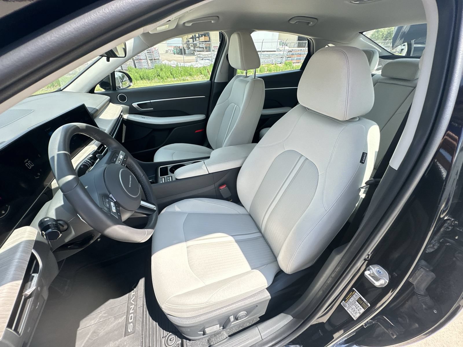 Used 2025 Hyundai Sonata SEL FWD image 18