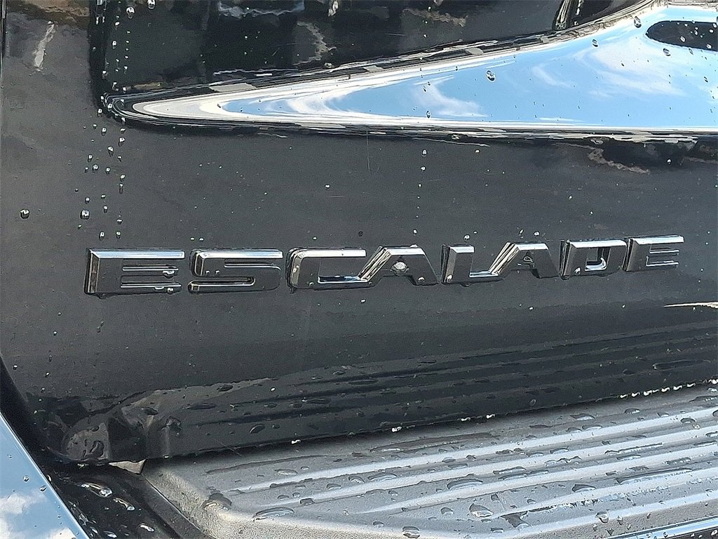 Used 2021 Cadillac Escalade ESV Sport w/ LPO, ONYX Package image 30