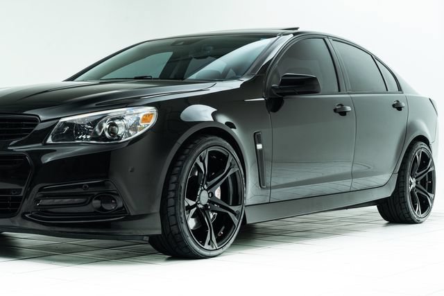 Used 2015 Chevrolet SS RWD image 9