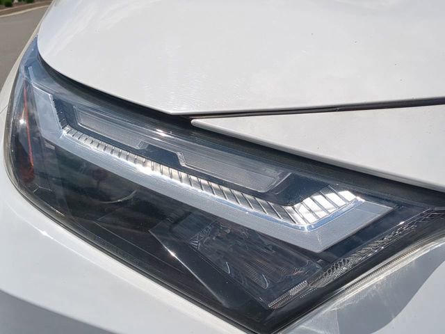 Used 2022 Toyota RAV4 XLE AWD/4WD image 9