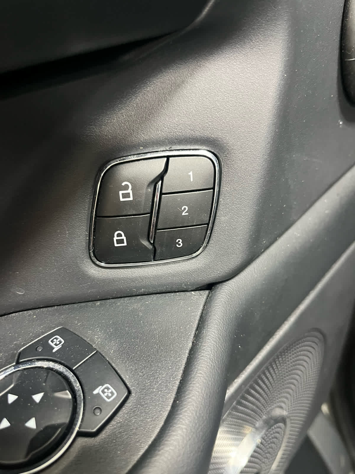 Used 2023 Ford Expedition Platinum image 22