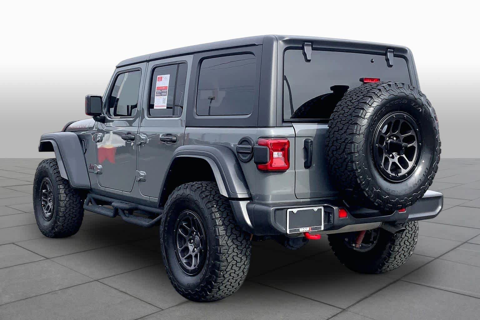 Used 2023 Jeep Wrangler Unlimited Rubicon w/ Xtreme 35 Tire Package AWD/4WD image 12