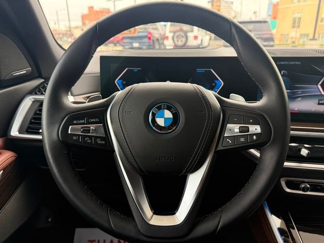 Used 2024 BMW X5 xDrive50e w/ Executive Package AWD/4WD image 15