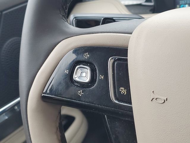 Certified 2023 Lincoln Corsair AWD w/ Equipment Group 101A image 15