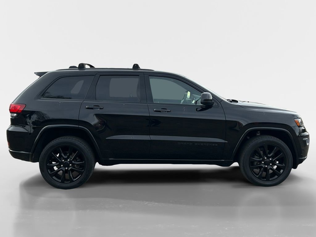 Used 2019 Jeep Grand Cherokee Altitude image 7