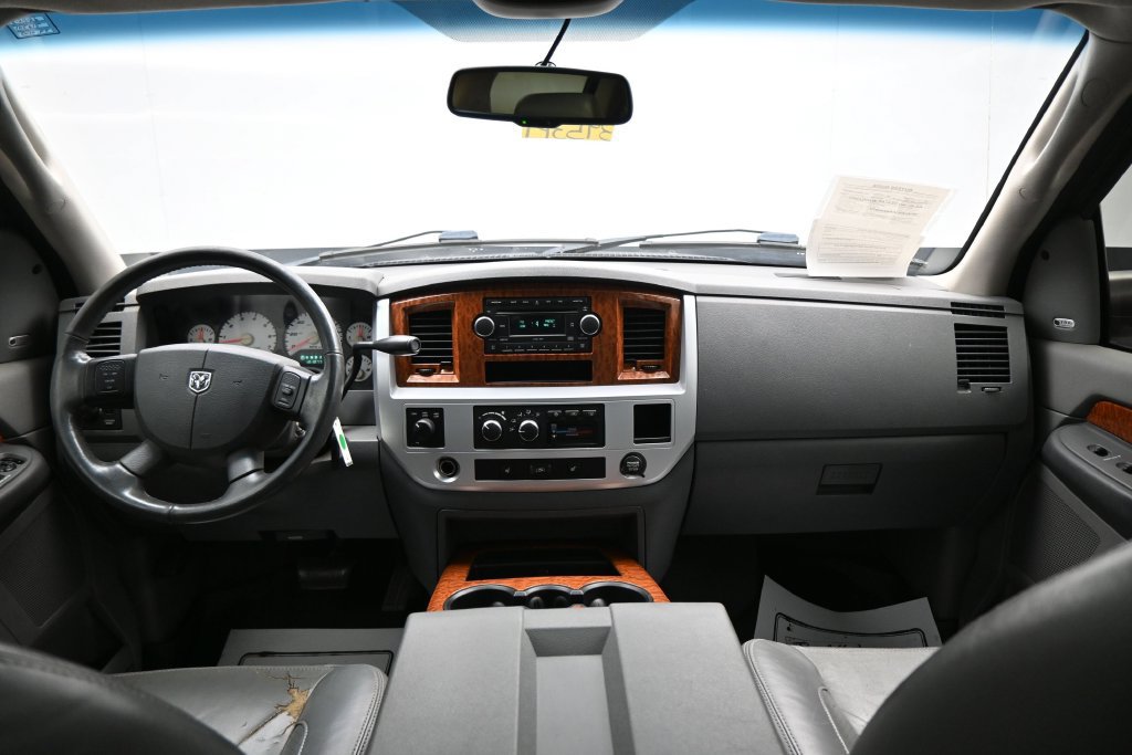 Used 2007 Dodge Ram 1500 Truck Laramie AWD/4WD image 14