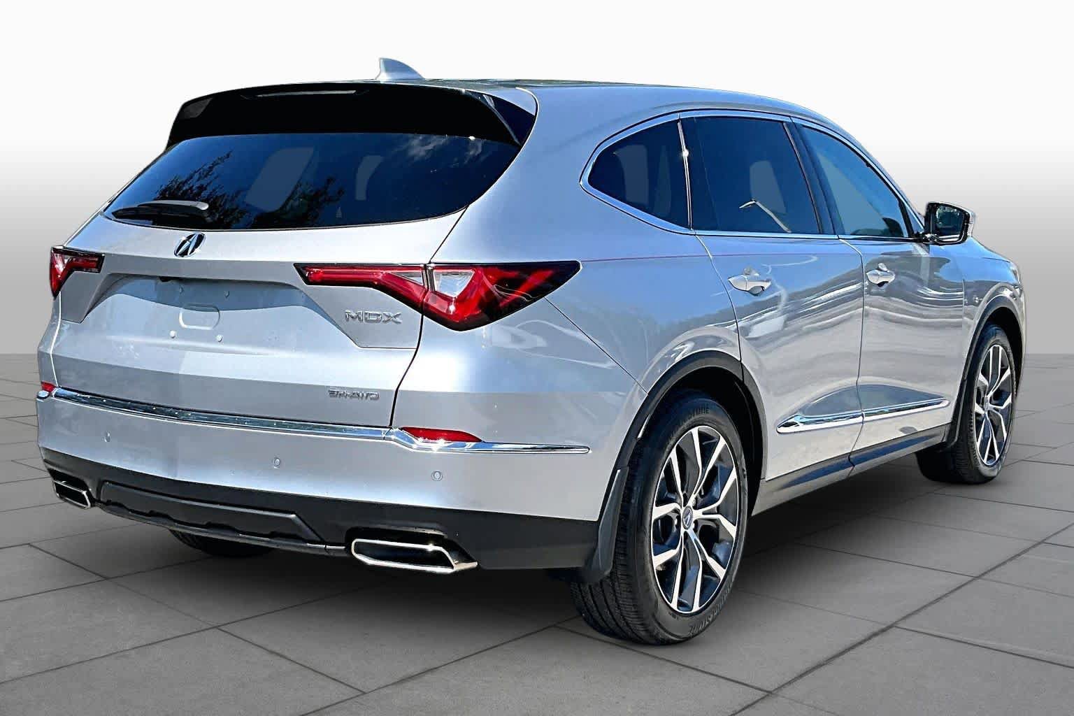 Used 2024 Acura MDX SH-AWD w/ Technology Package image 13