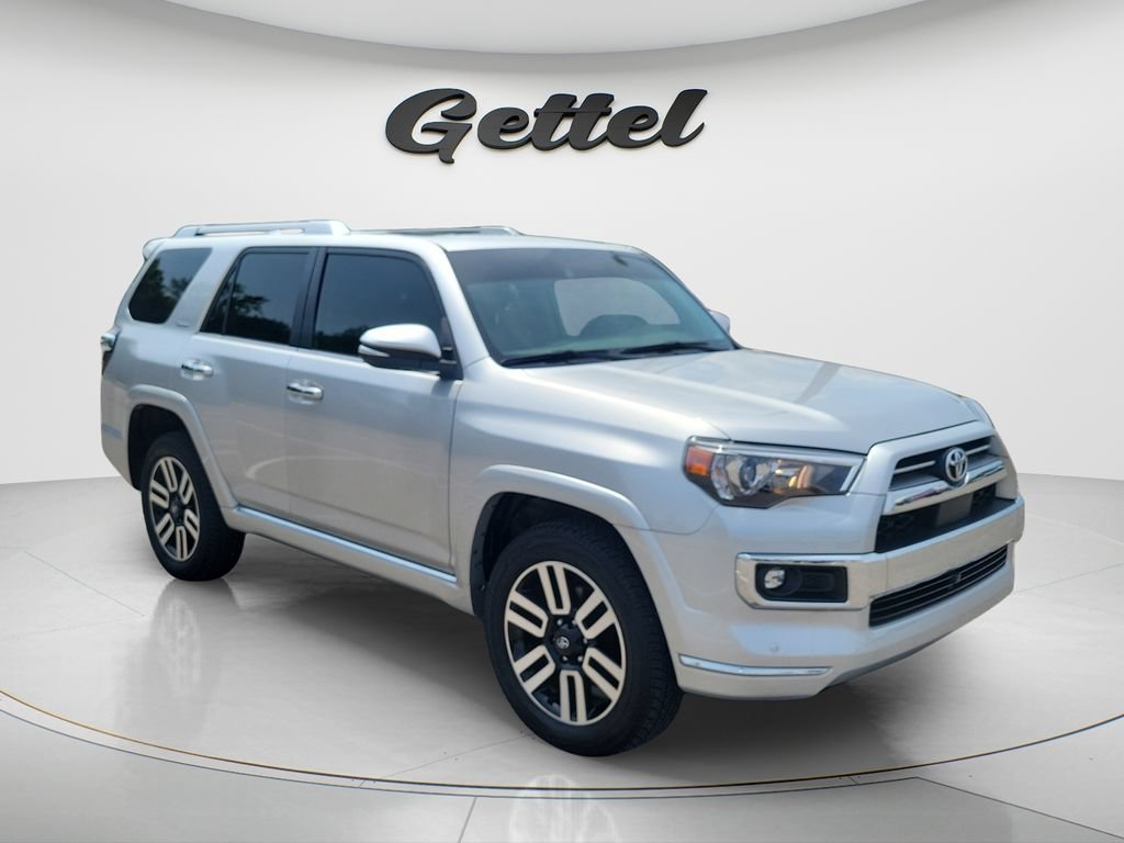 Used 2023 Toyota 4Runner Limited AWD/4WD image 3