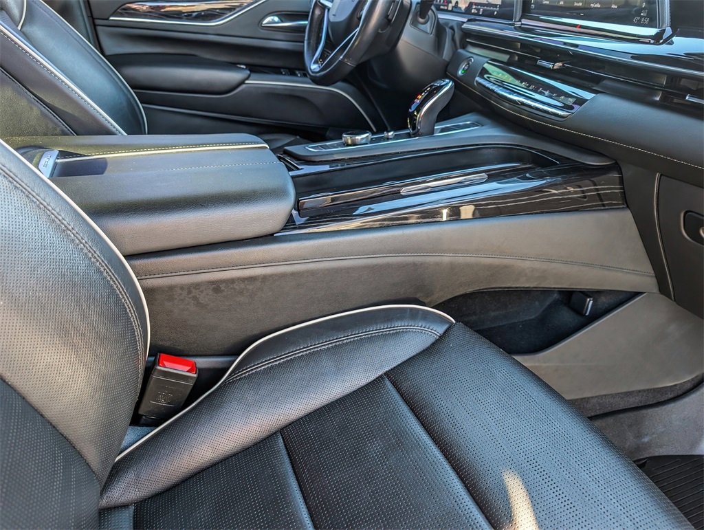 Used 2021 Cadillac Escalade Sport w/ Driver Assist Tech Package image 21