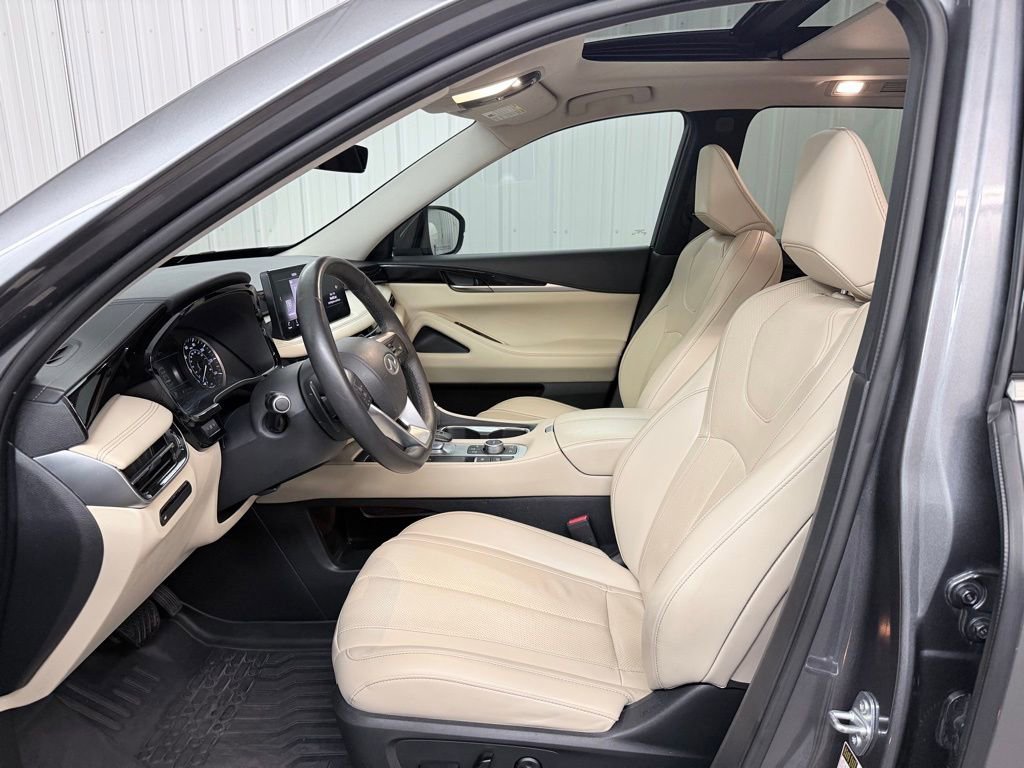 Certified 2024 INFINITI QX60 Pure image 10