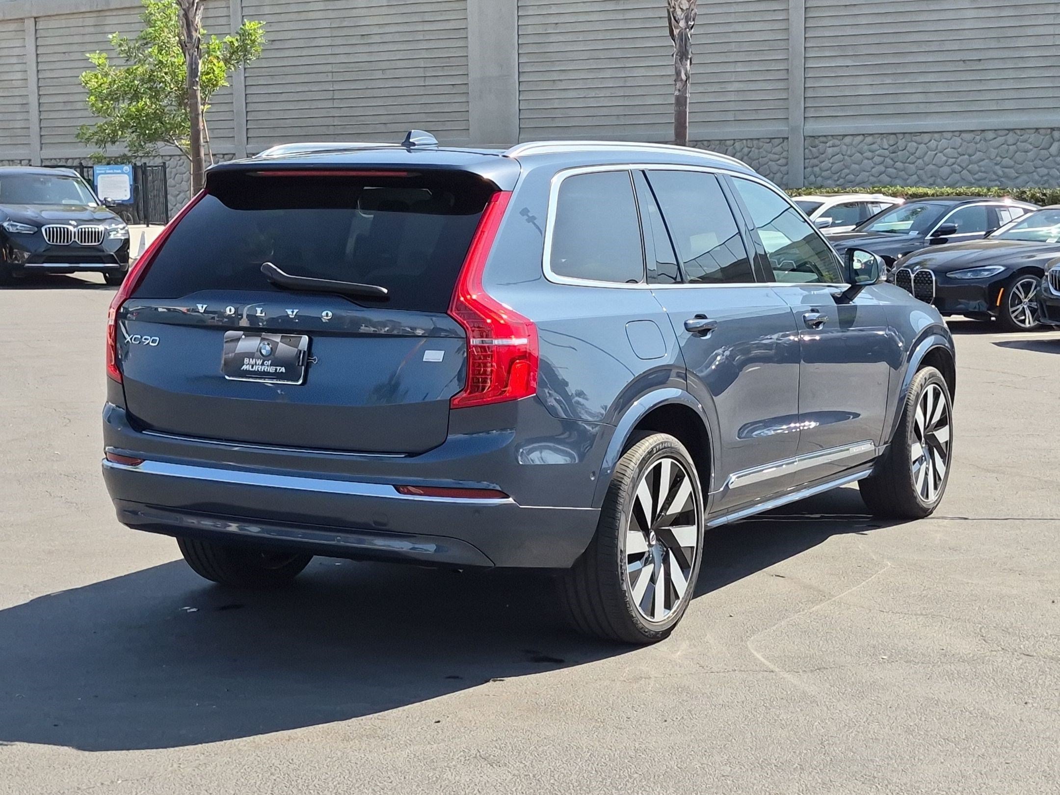Used 2023 Volvo XC90 T8 Ultimate w/ Lounge Package AWD/4WD image 10