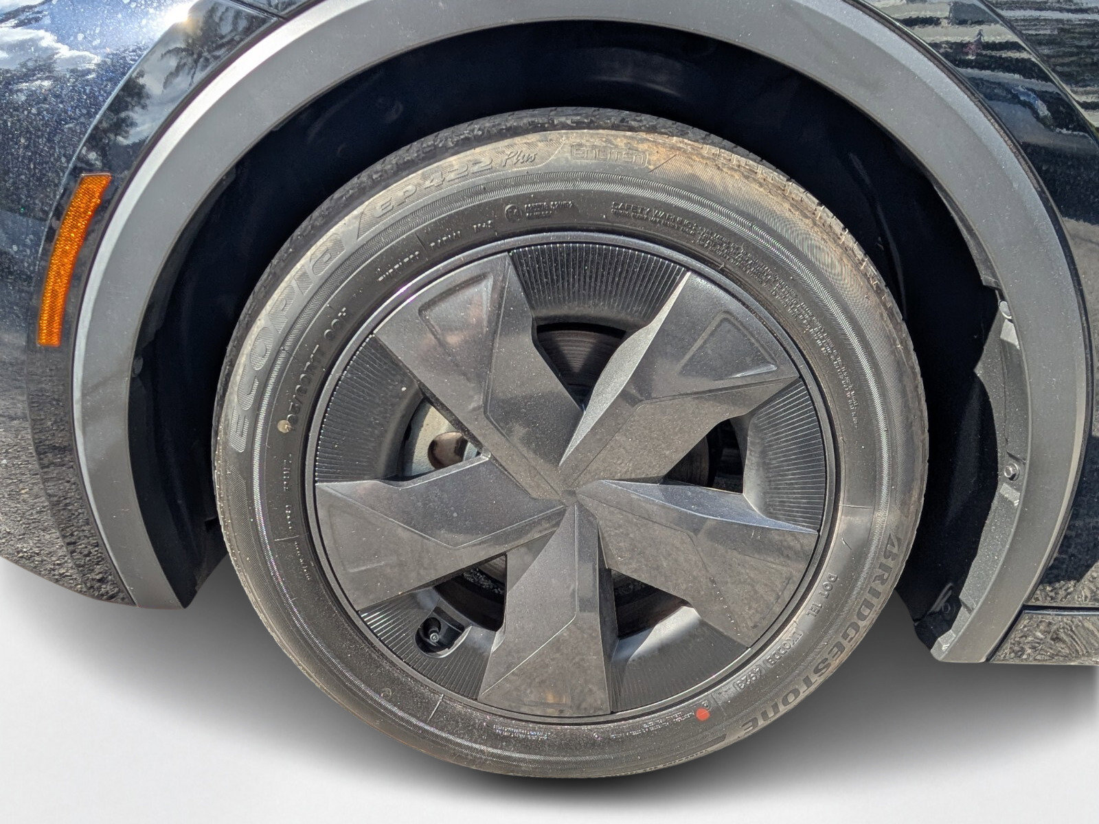 Used 2024 Toyota Prius LE image 8