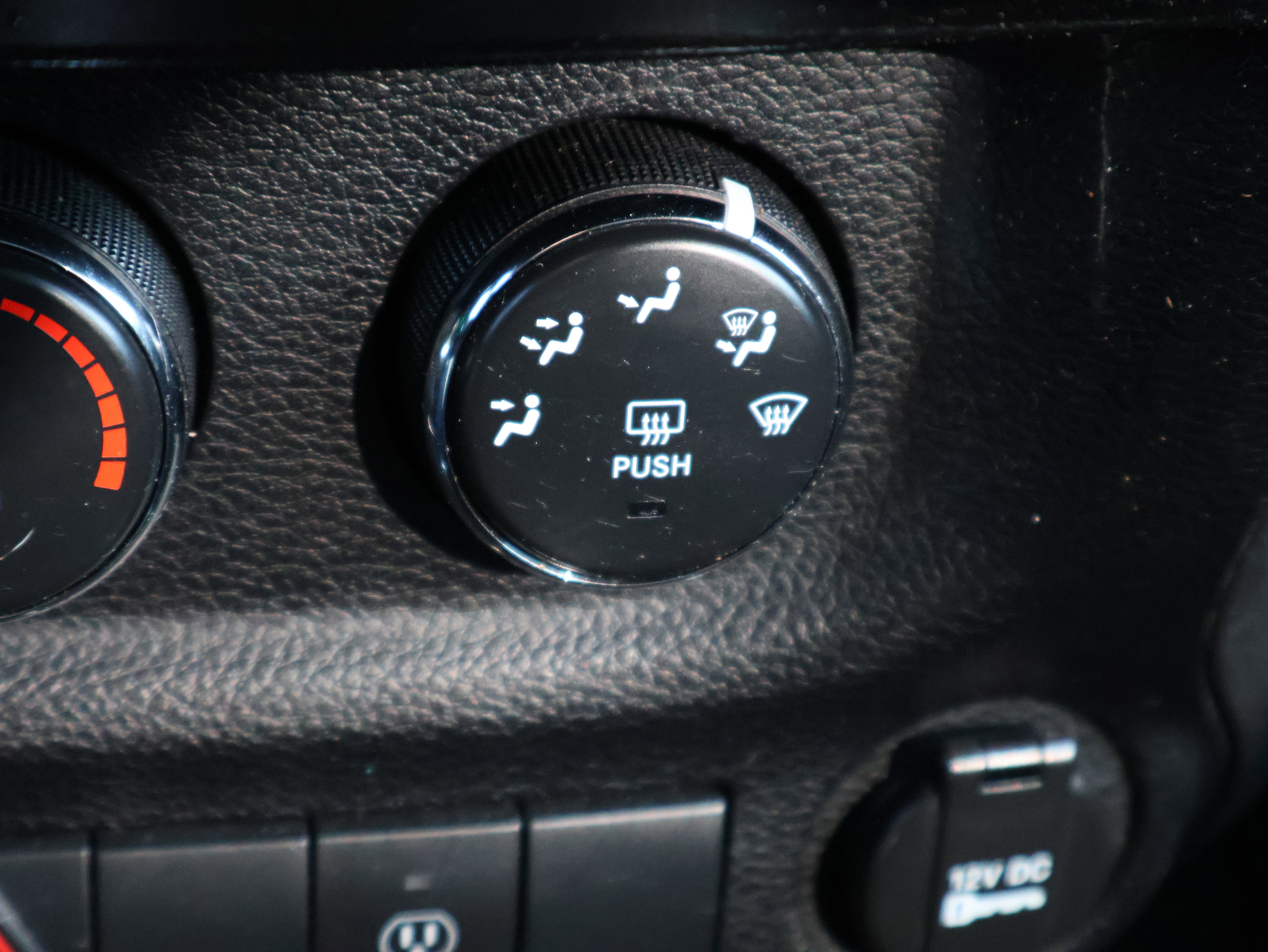 Used 2013 Jeep Wrangler Unlimited Sahara w/ Dual Top Group image 34