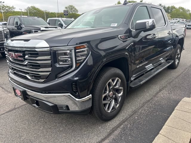 New 2026 GMC Sierra 1500 SLT w/ SLT Premium Package AWD/4WD image 4