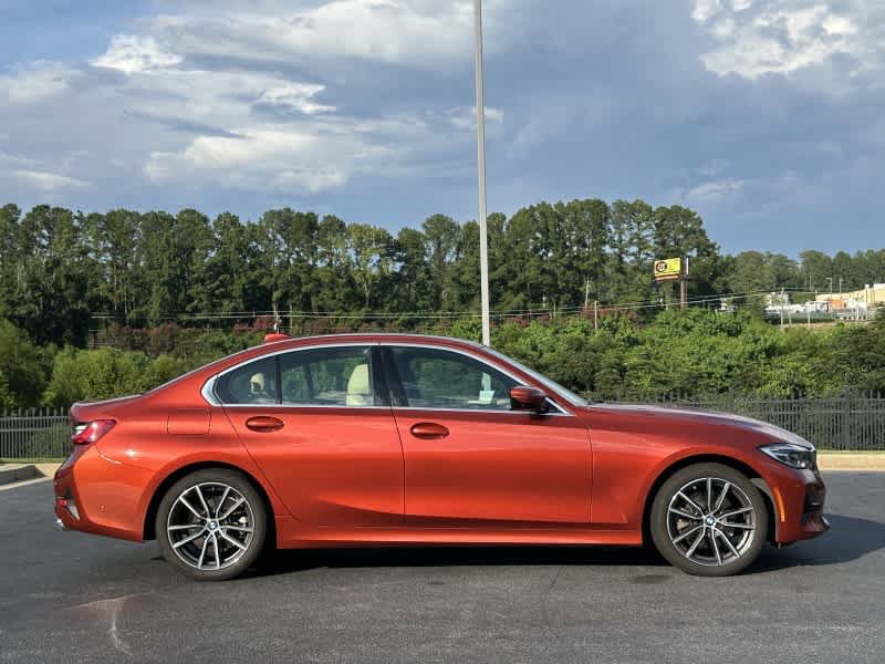 Used 2021 BMW 330i xDrive Sedan AWD/4WD image 5