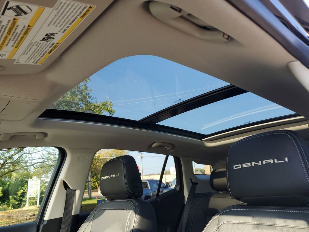 Certified 2022 GMC Terrain Denali w/ Denali Premium Package image 17