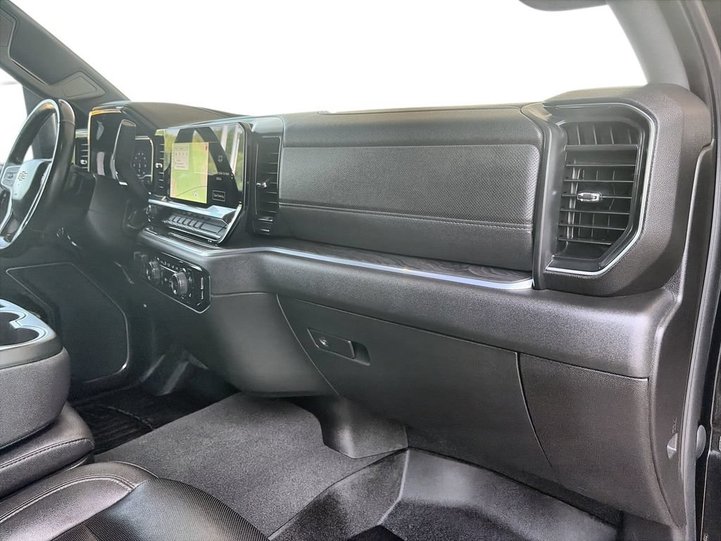 Certified 2024 Chevrolet Silverado 2500 LTZ AWD/4WD image 30