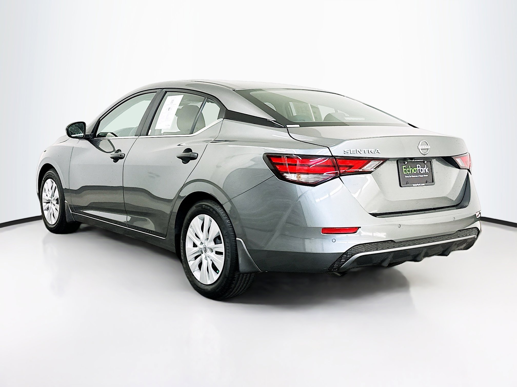 Used 2024 Nissan Sentra S image 5