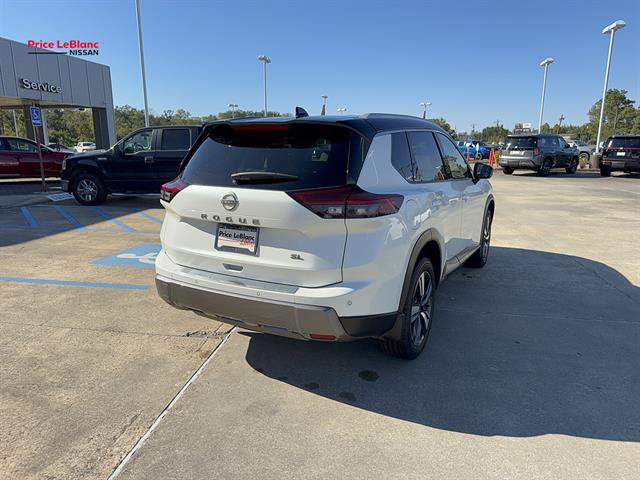 Certified 2024 Nissan Rogue SL FWD image 9