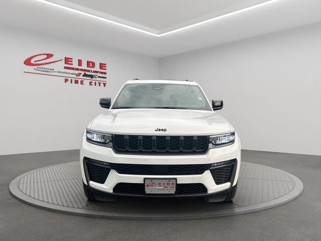 New 2026 Jeep Grand Cherokee L Limited w/ Limited Altitude Package AWD/4WD image 11