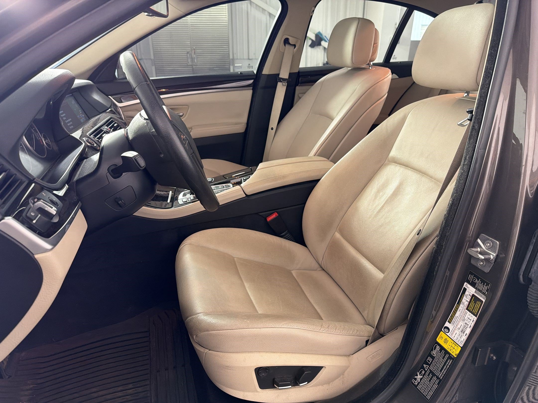 Used 2012 BMW 535i xDrive Sedan AWD/4WD image 5