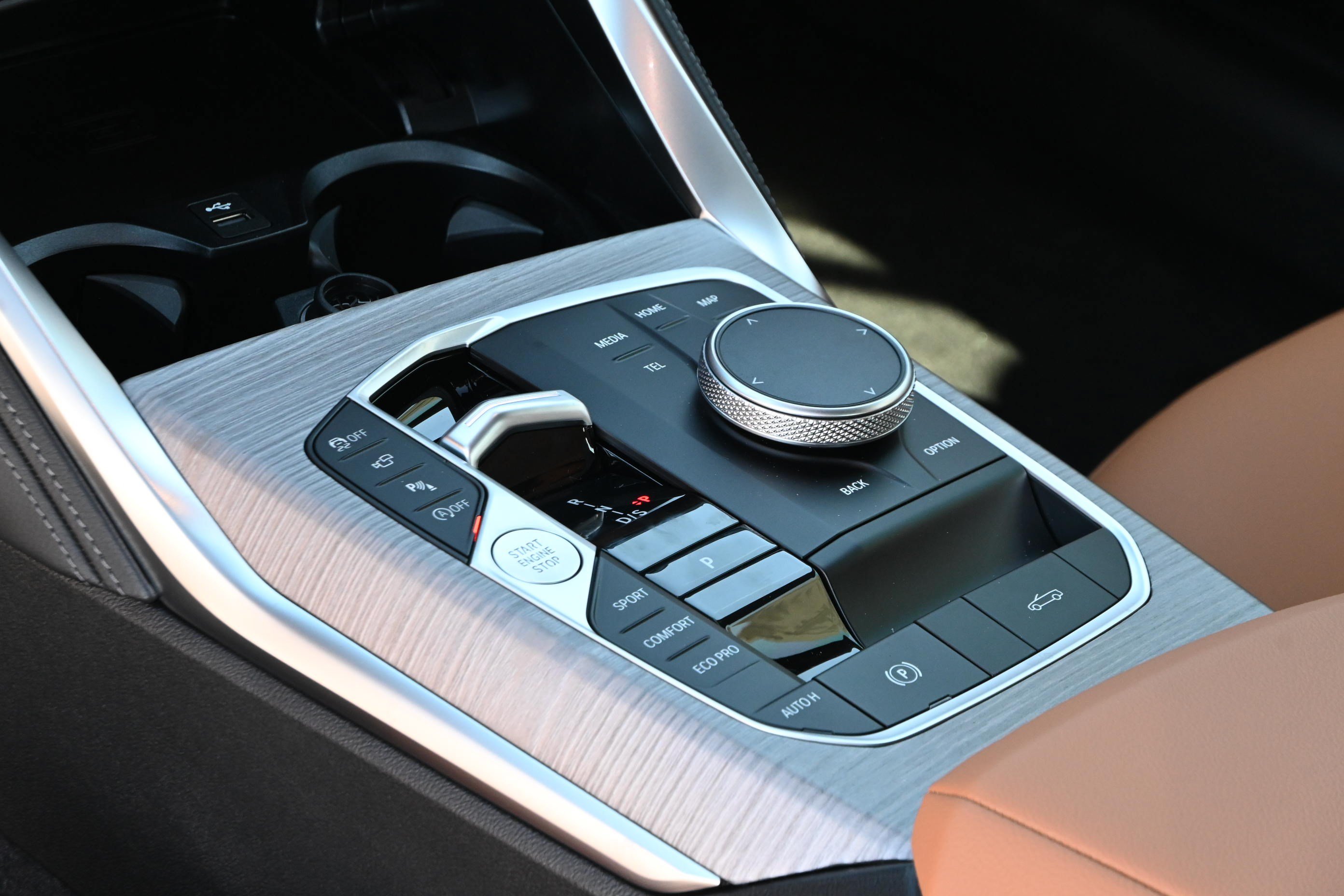 New 2026 BMW M440i Convertible RWD image 23