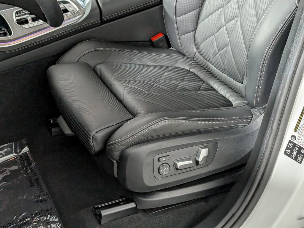 Certified 2025 BMW X5 xDrive40i w/ Premium Package image 22