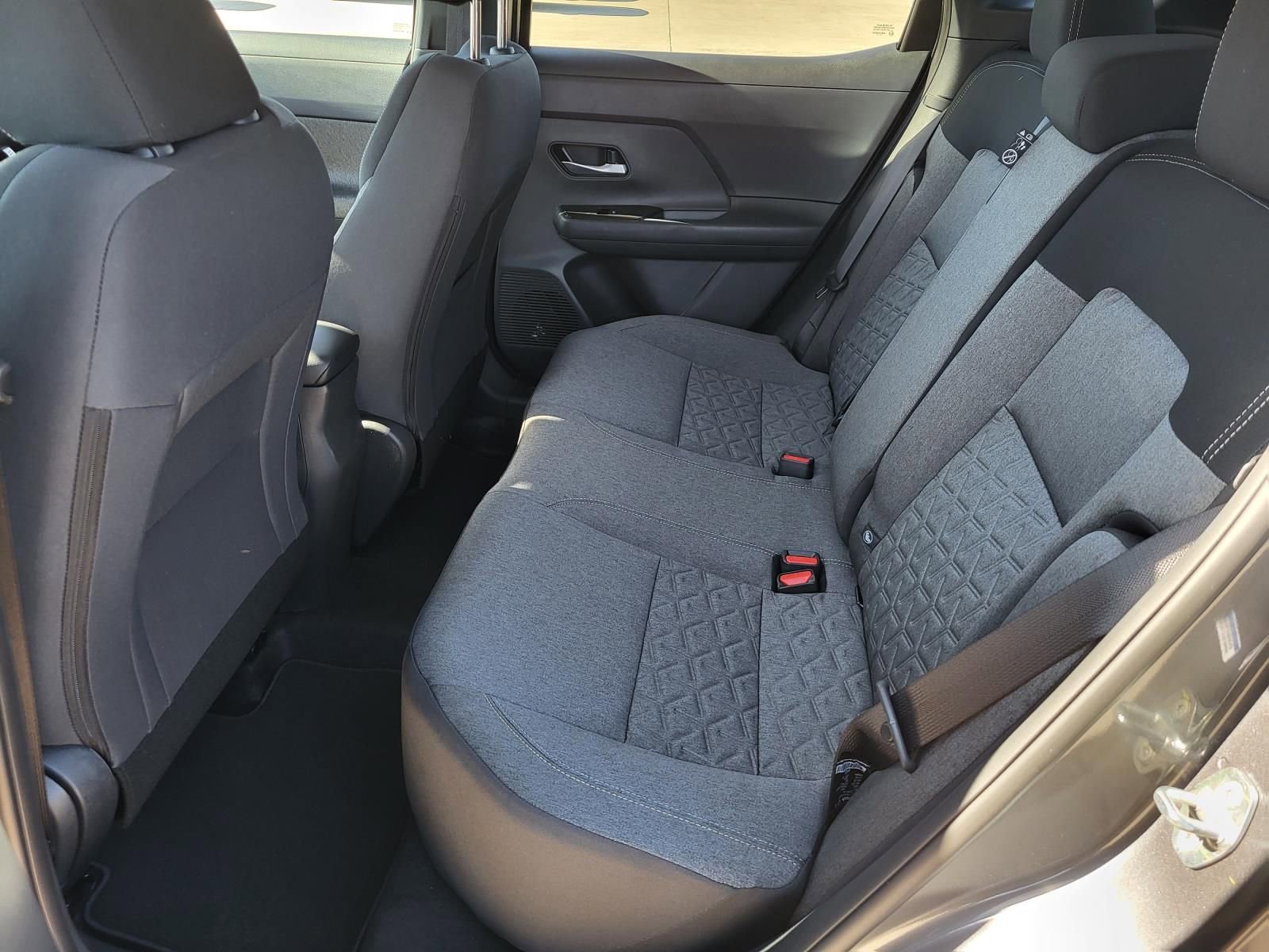 New 2026 Nissan Kicks SV image 16