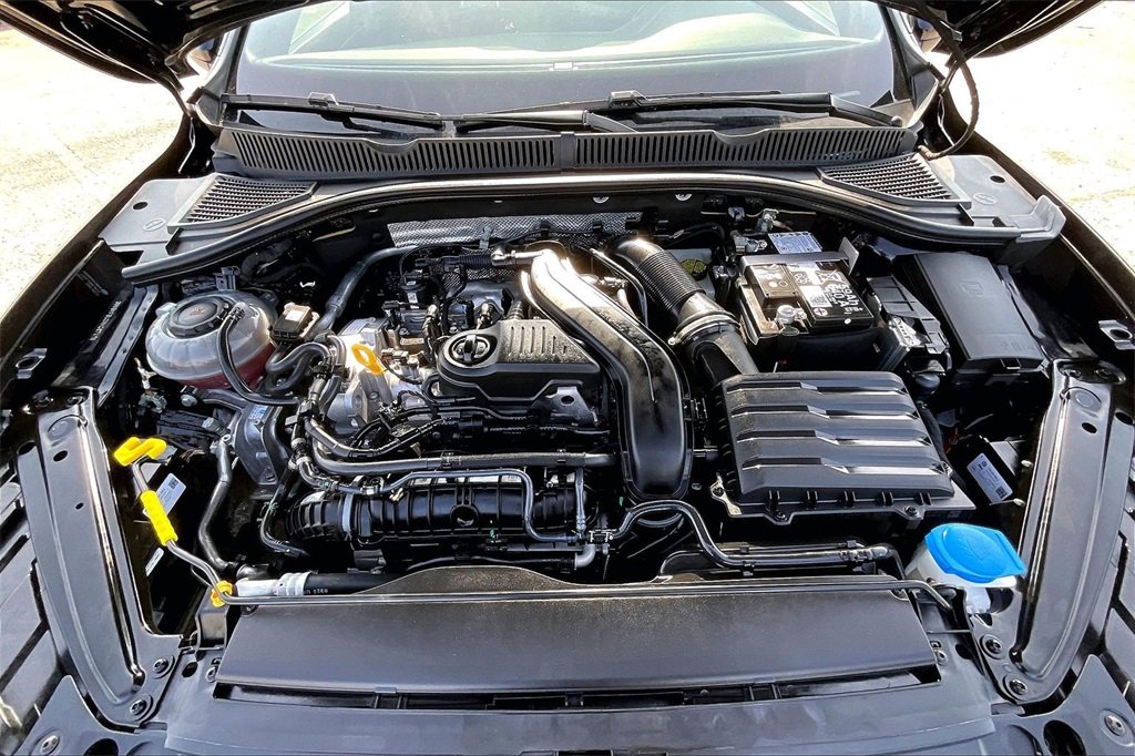 Used 2024 Volkswagen Jetta Sport image 31