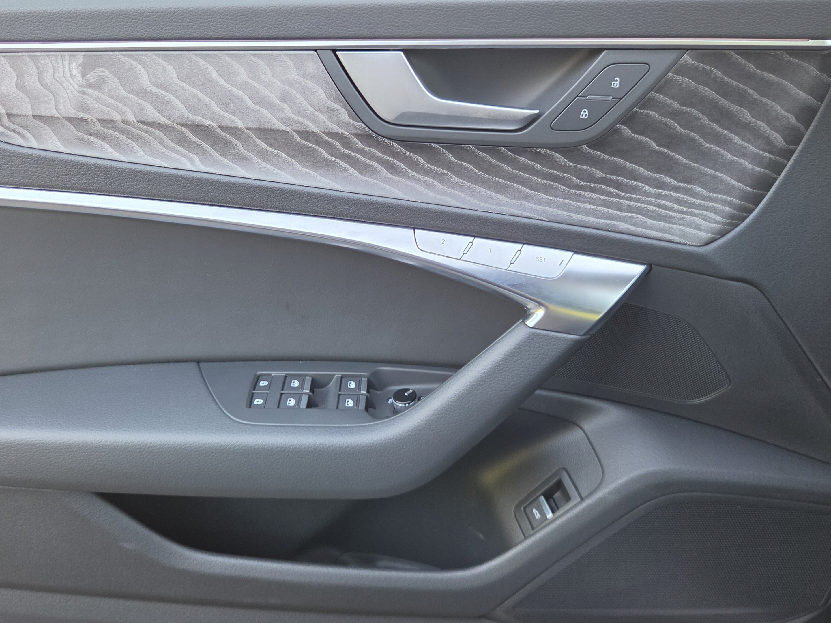 Used 2025 Audi A6 2.0T Premium AWD/4WD image 31