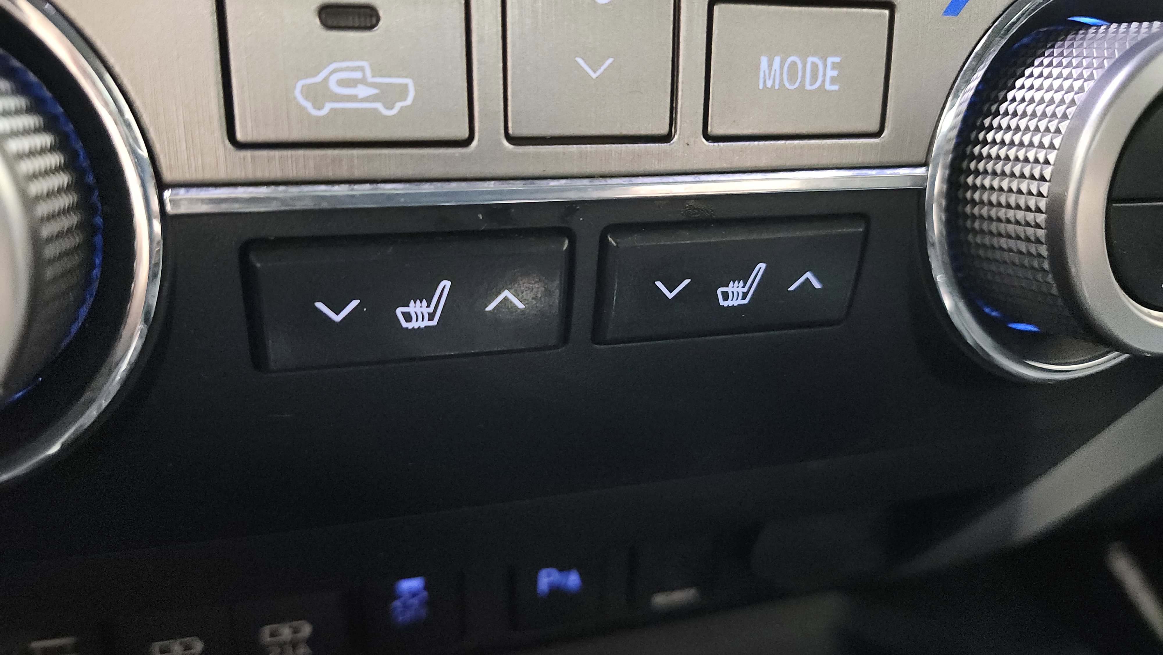 Used 2021 Toyota Tundra Limited image 30