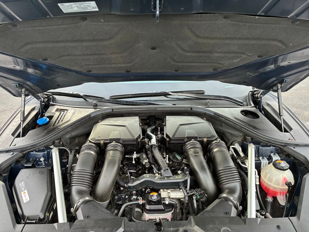 Used 2022 Genesis GV70 3.5T Sport w/ Sport Prestige Package image 10