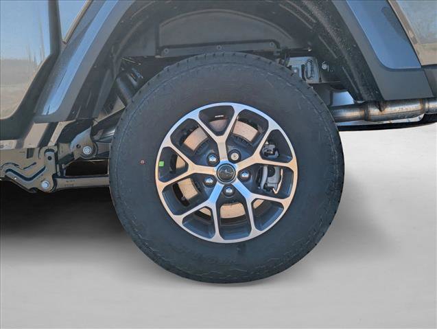 New 2026 Jeep Gladiator Sport image 9